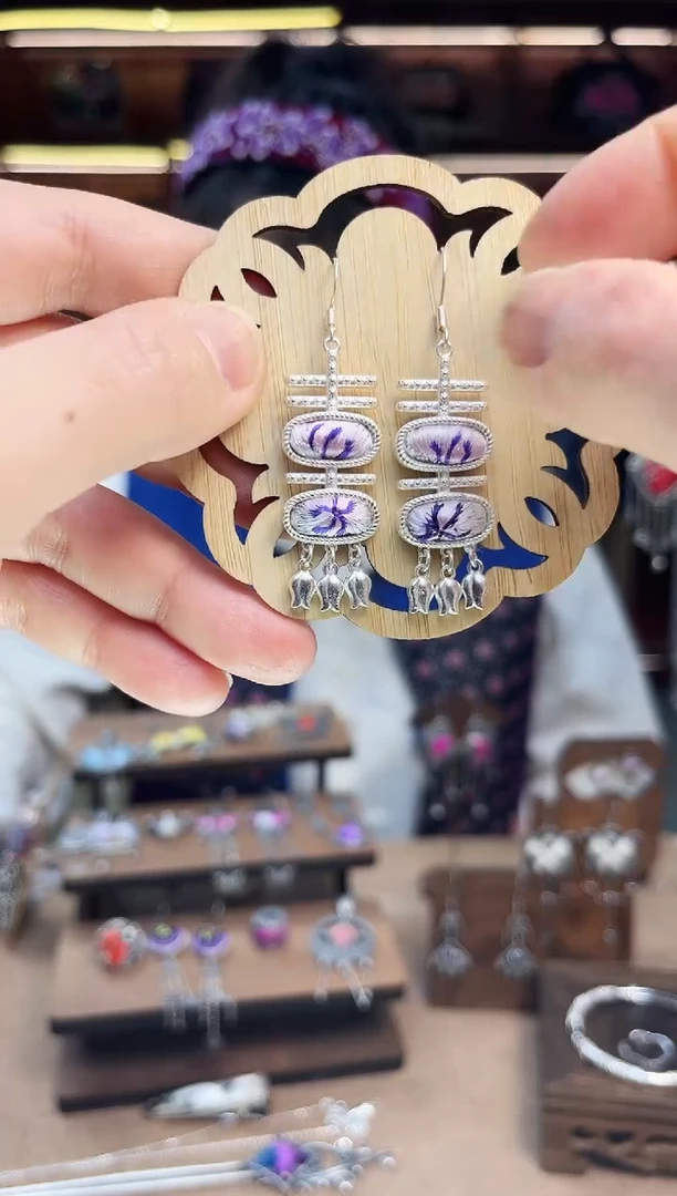 【闪购商品】织绣1735黔东南苗族刺绣