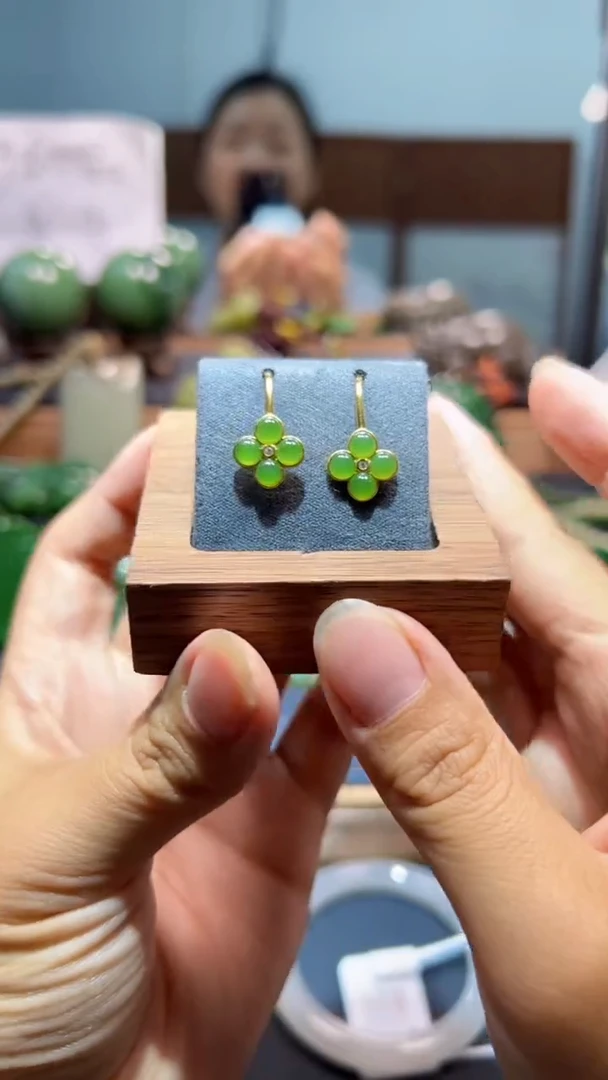 银S925镶嵌和田玉（碧玉）耳饰多样性发一