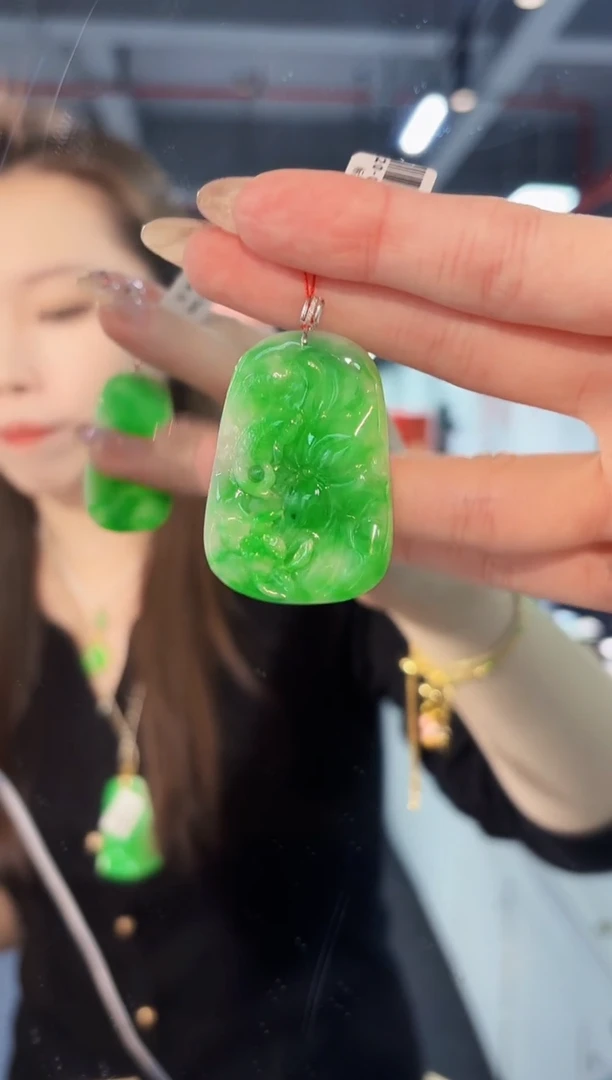 【闪购商品】翡翠颈饰18K金镶嵌缅料A货/支持复检/一件