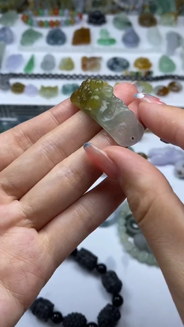 未镶嵌定制翡翠毛货定制不退不换