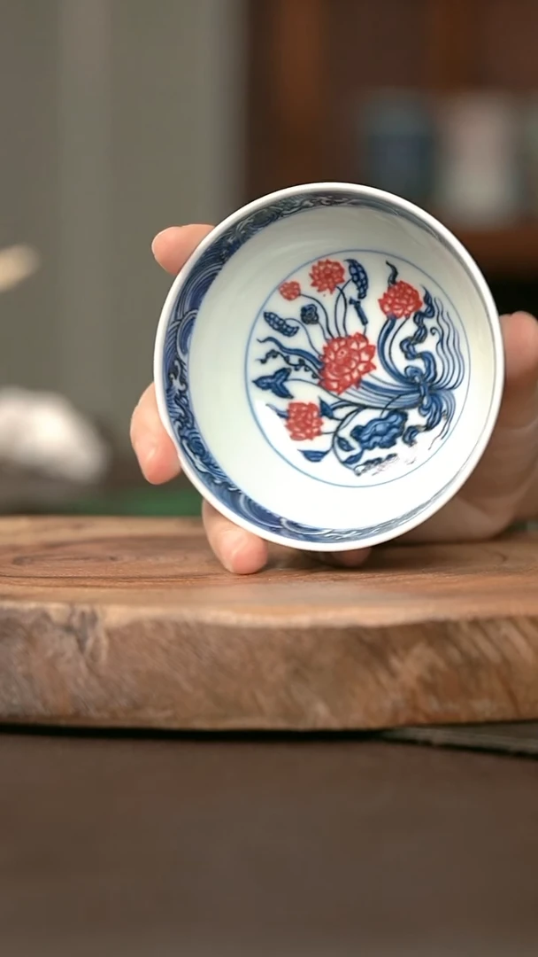 手绘手绘高温现代瓷 气 一束莲普洱杯100C