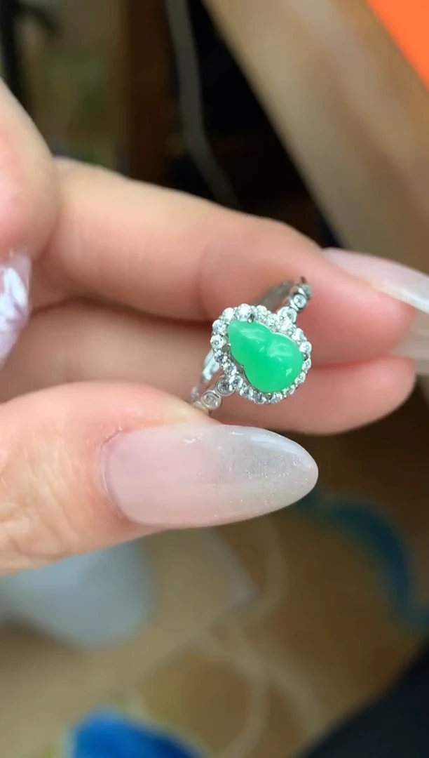 【闪购商品】翡翠戒指银S925镶嵌戒指