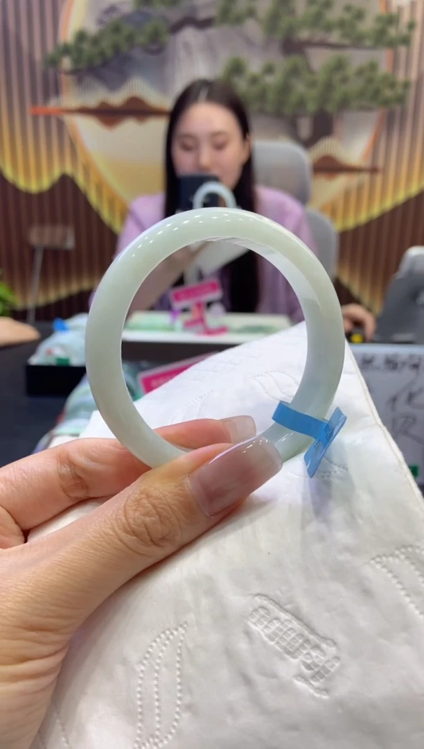 翡翠手镯未镶嵌00003558
