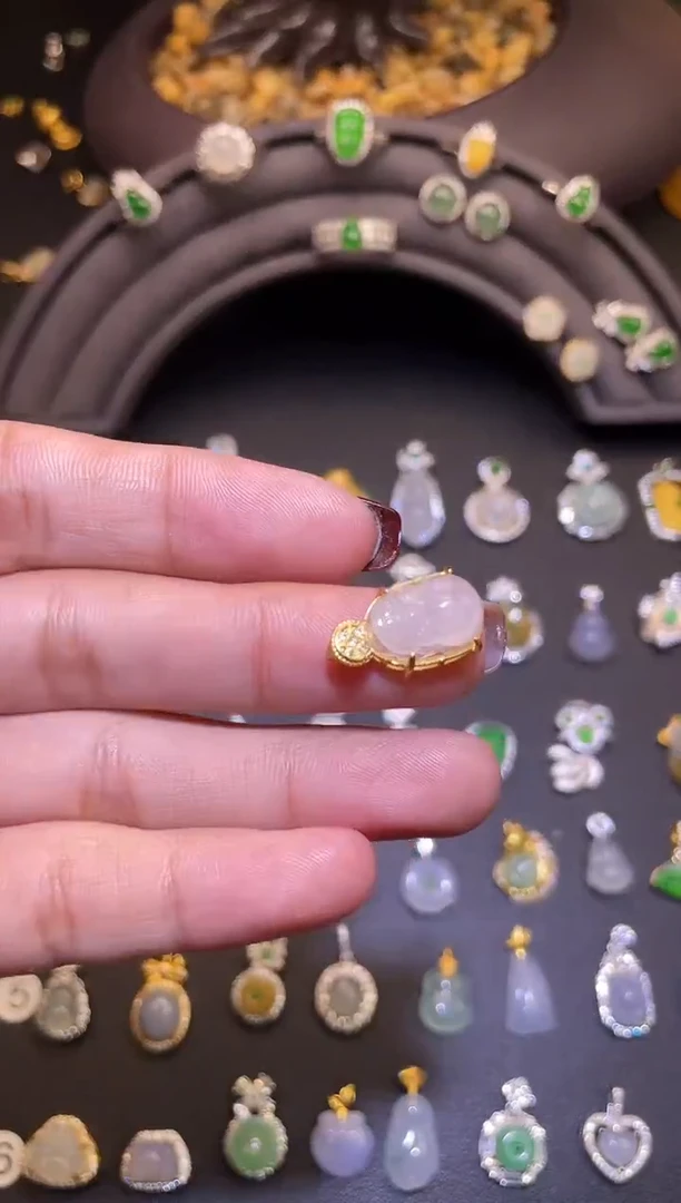 吊坠(不含链)银S925镶嵌翡翠1