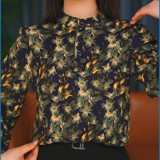 衬衫女长袖秋季新款印花减龄宽松舒适显瘦小衫