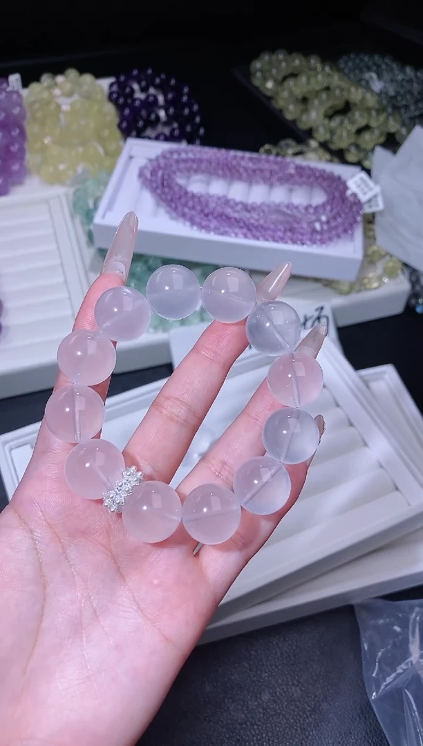 水晶手链合金88.14奶白晶手串 多样性发其一