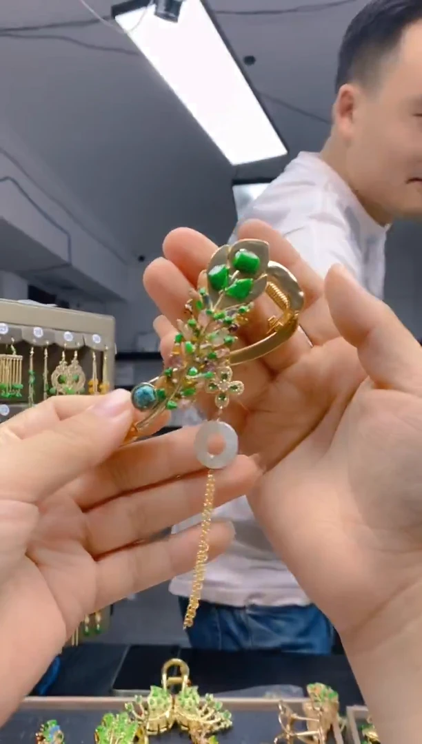 【闪购商品】翡翠耳饰合金333翡翠发簪