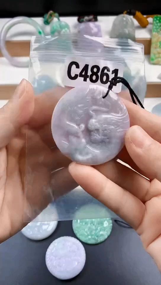 颈饰未镶嵌翡翠天然翡翠吊坠挂件