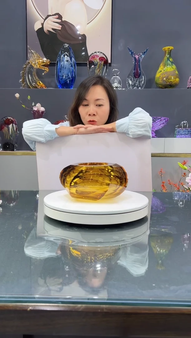 手工艺品琉璃  水晶琉璃烟灰缸1个