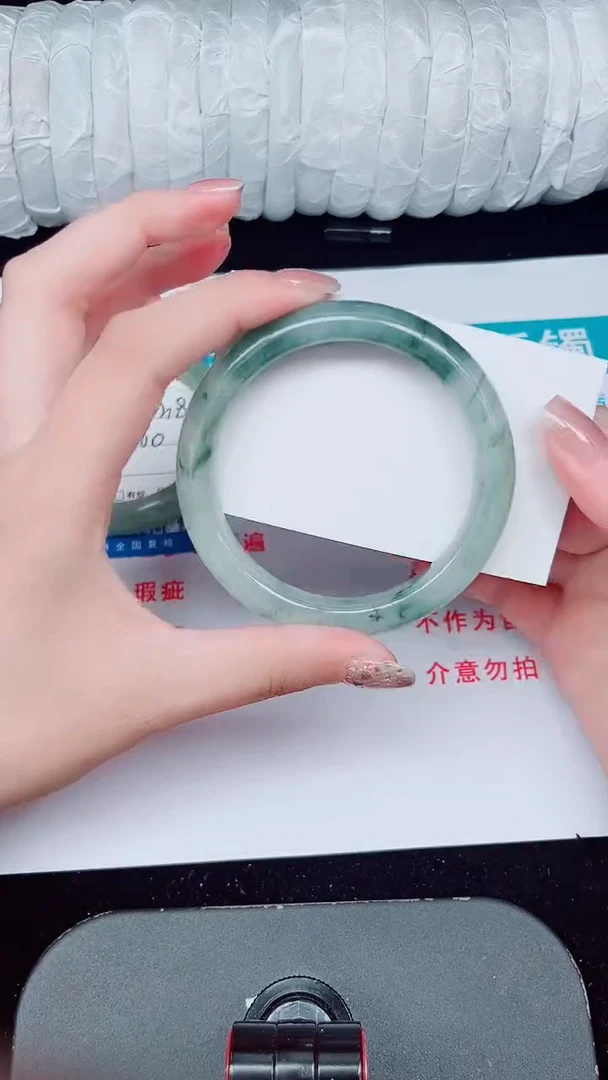 未镶嵌手镯石英质玉285-57/58