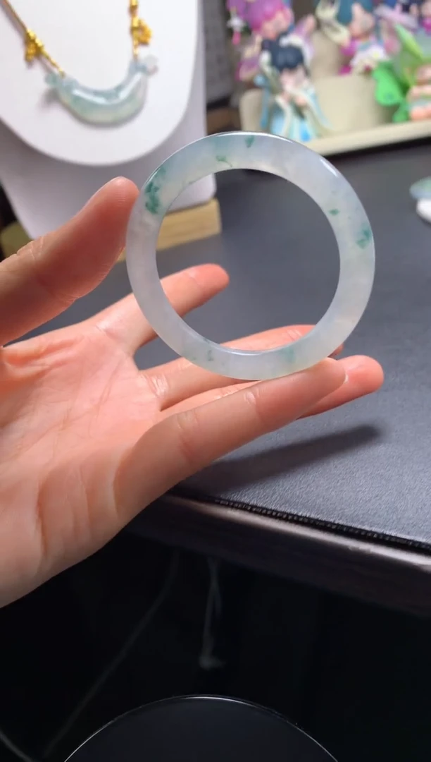 未镶嵌定制翡翠0215075821（42*6*7.3）