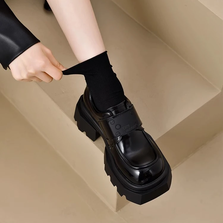 复古英伦风黑色乐福鞋女2025年春秋季新款厚底粗高跟单鞋jk小皮鞋