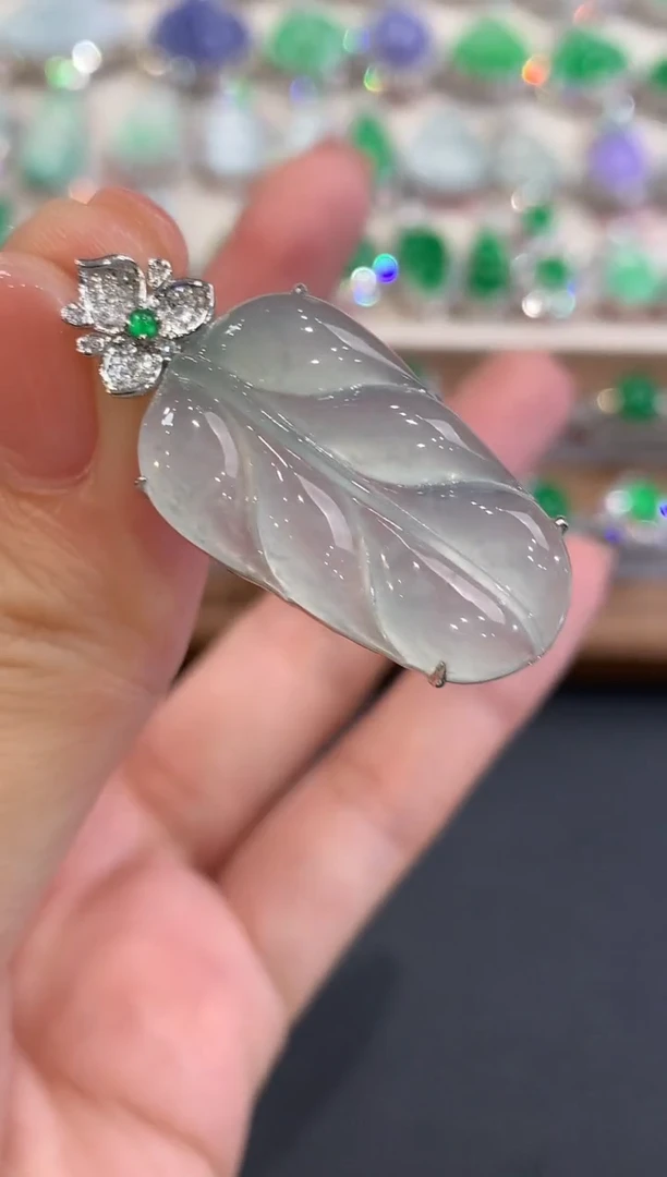 吊坠(不含链)18K金镶嵌翡翠a85