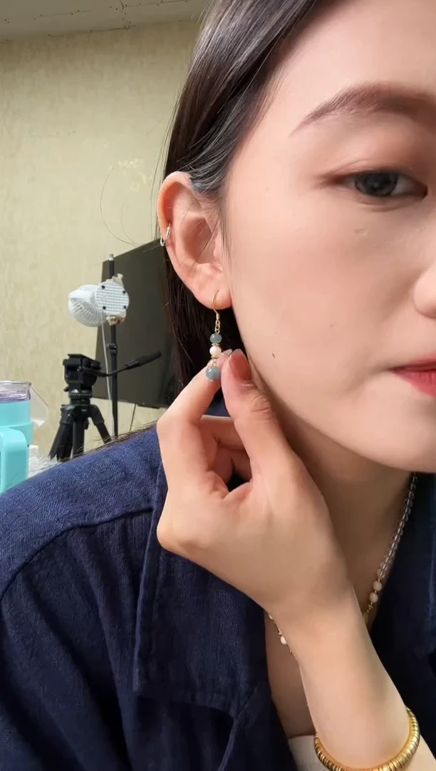 银S925镶嵌翡翠耳饰蓝水耳饰