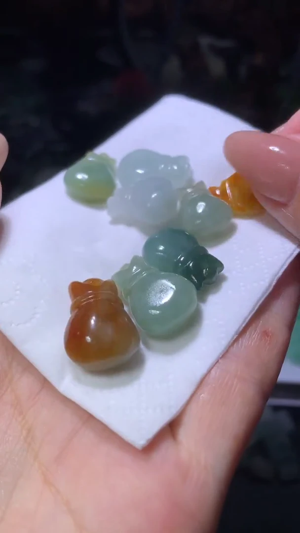 未镶嵌挂件翡翠绵**雨MXX061224