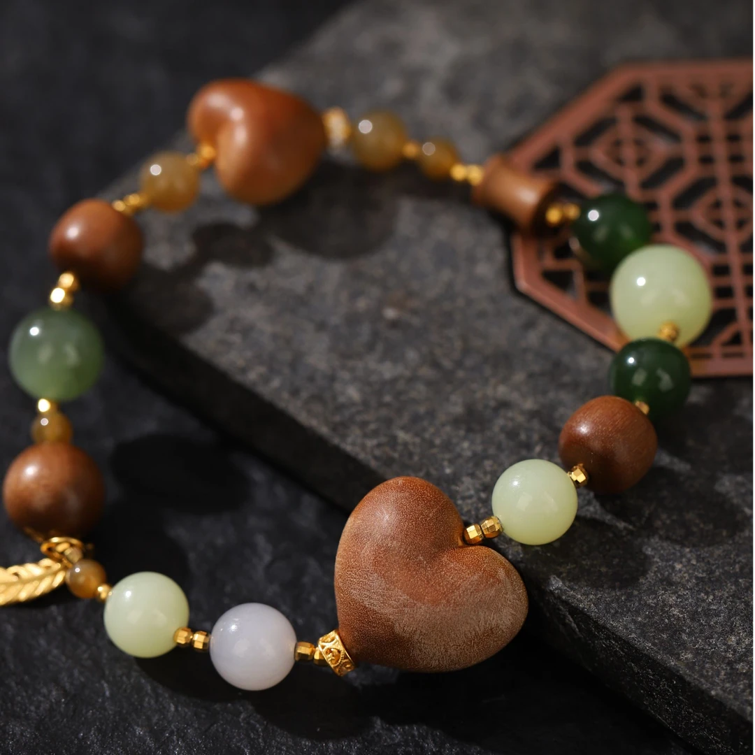 【触电】老山檀和田玉爱心手串-多样性发/发一条