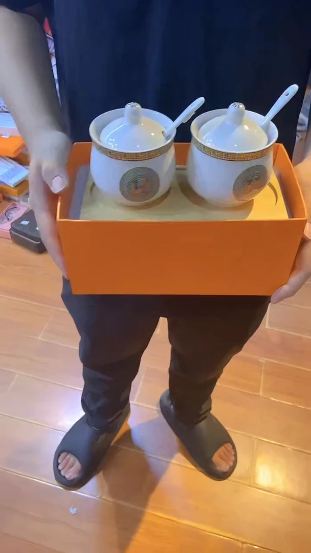 杯鸿辉家品牌瓷器，京东包邮！