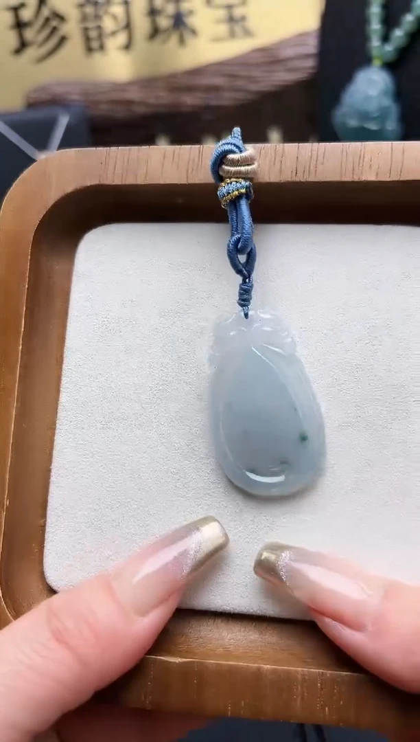 【闪购商品】翡翠颈饰未镶嵌吊坠