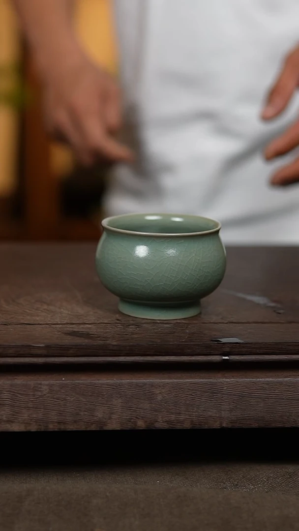 杯仿古翡翠绿釉高炉氏杯