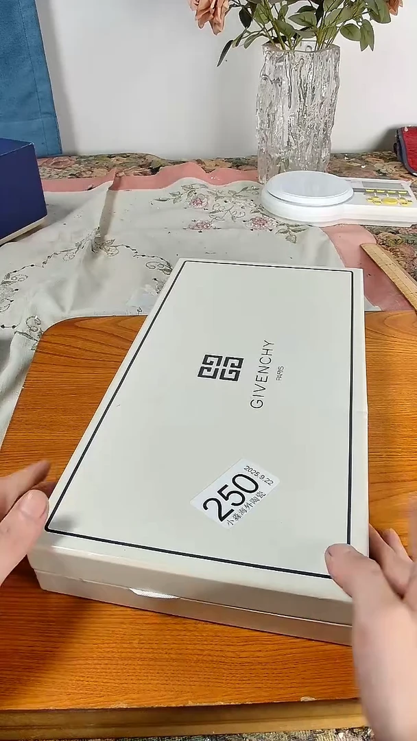 瓷片生**?小淼海外陶瓷工艺品