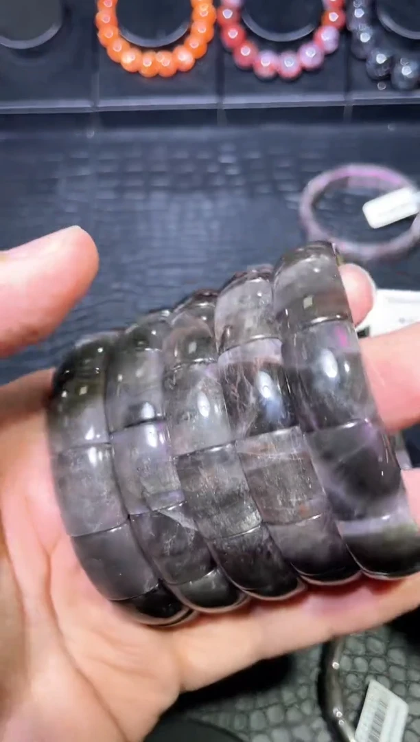 【闪购商品】水晶手牌未镶嵌黑极光手牌（多样性发其一）