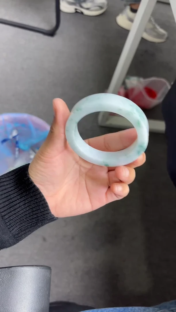 未镶嵌手镯定制翡翠亚***理手镯