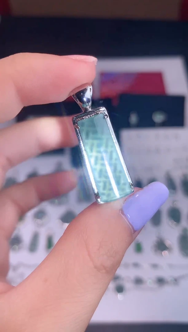 颈饰未镶嵌翡翠0芹0翡翠珠宝768