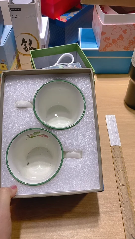 瓷片碗碟好物一件不留@@1