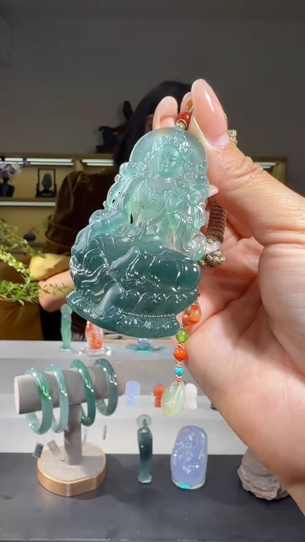 吊坠(不含链)未镶嵌翡翠度母