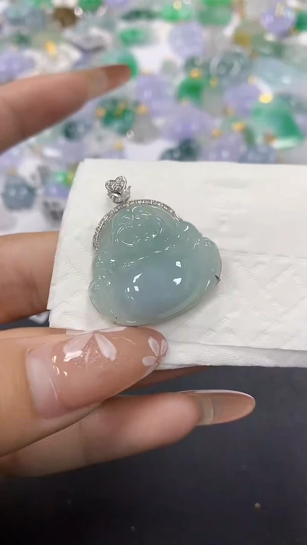 颈饰18K金镶嵌翡翠a货假一赔三支持复检百元上9元证书费自理