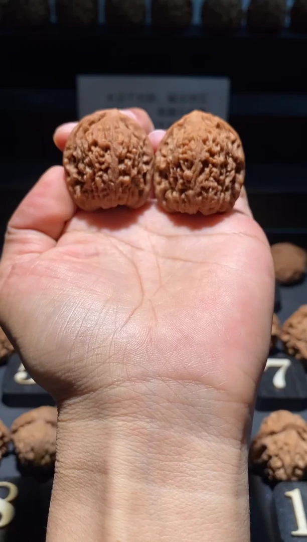 把件文玩核桃龙*58南疆