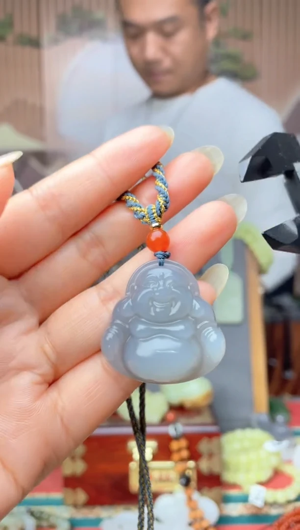 颈饰未镶嵌和田玉拍一发一