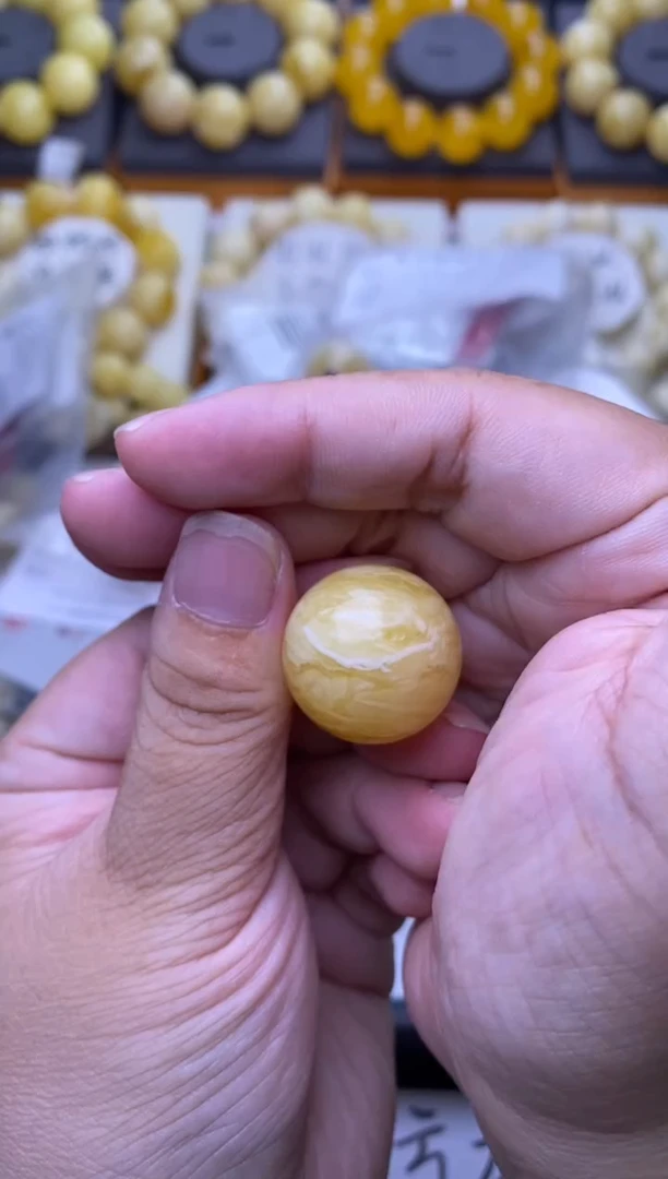 裸石琥珀未镶嵌大小姐珠宝严选89