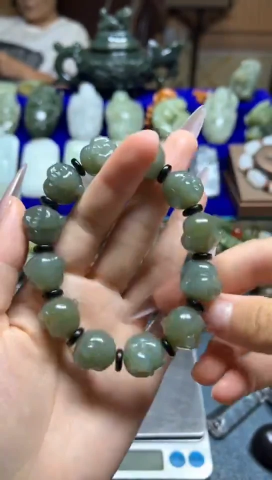 未镶嵌手链和田玉拍一发一