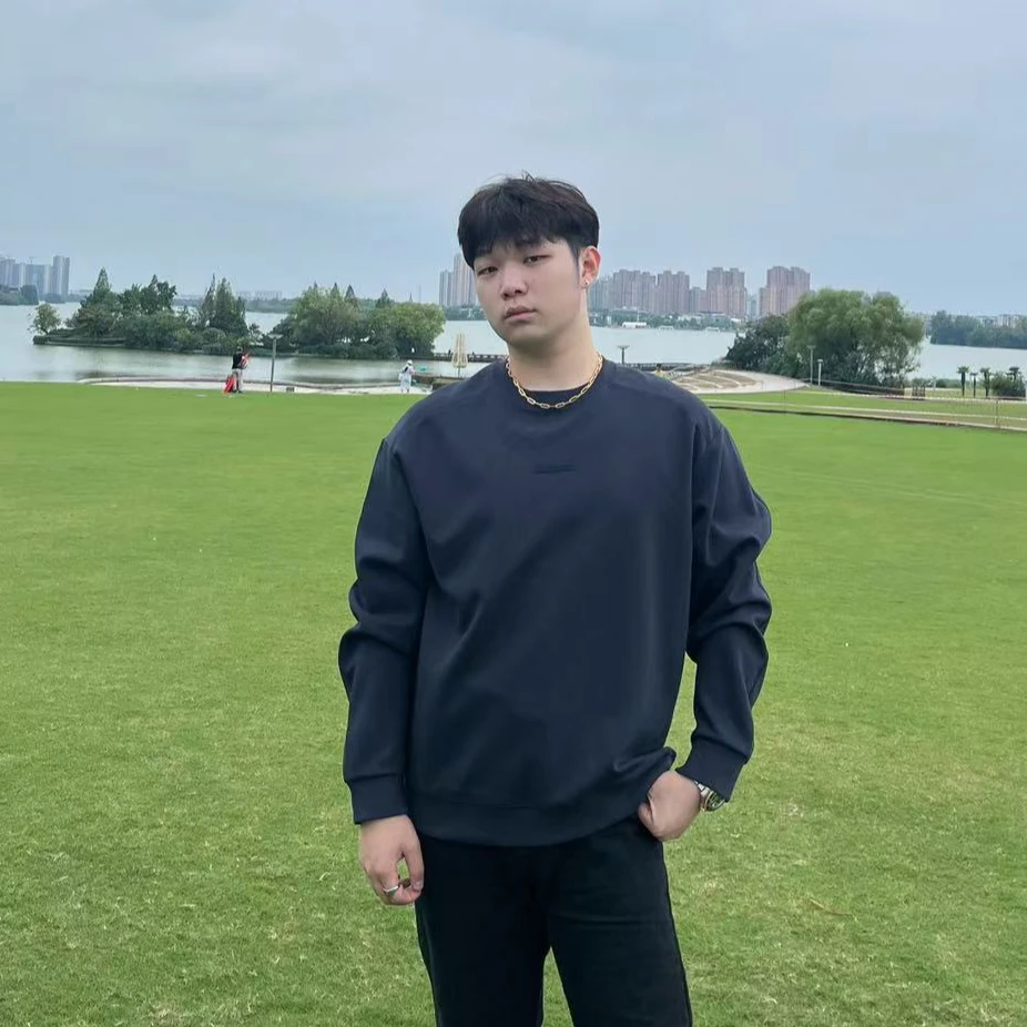 正方体 D90276 新款卫衣时尚套头男士套头款长袖圆领秋季百搭常规