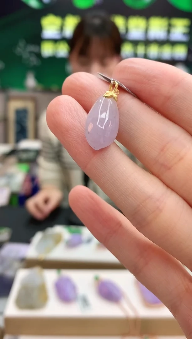 【闪购商品】翡翠颈饰18K金镶嵌赠礼盒证书 小君