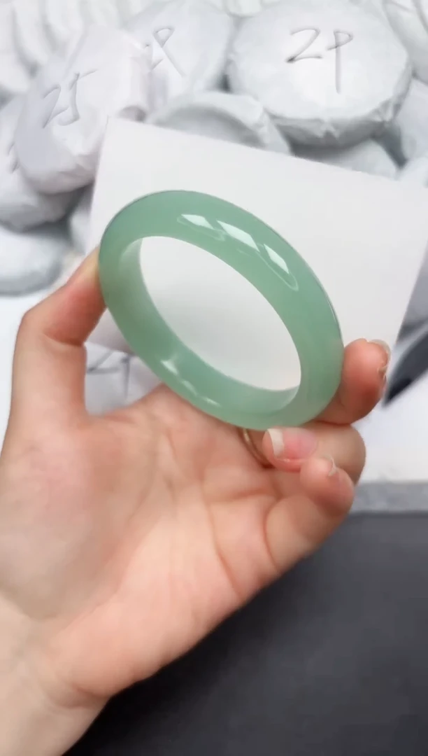 未镶嵌手镯石英质玉9-58.0