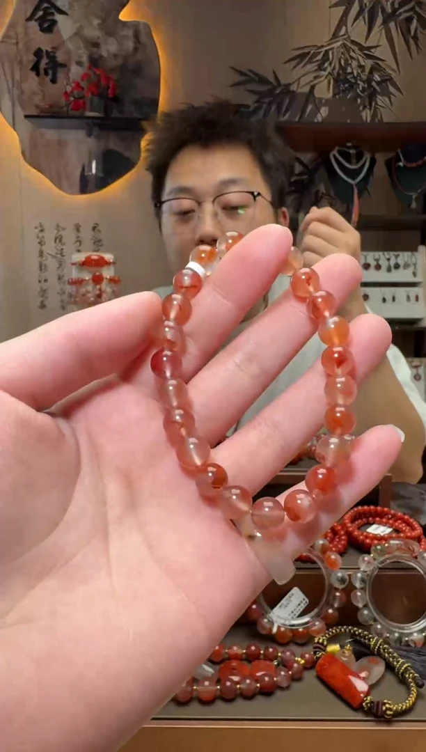 未镶嵌原矿无优化无注胶手串南红玛瑙一条8mm+ 多样性发货