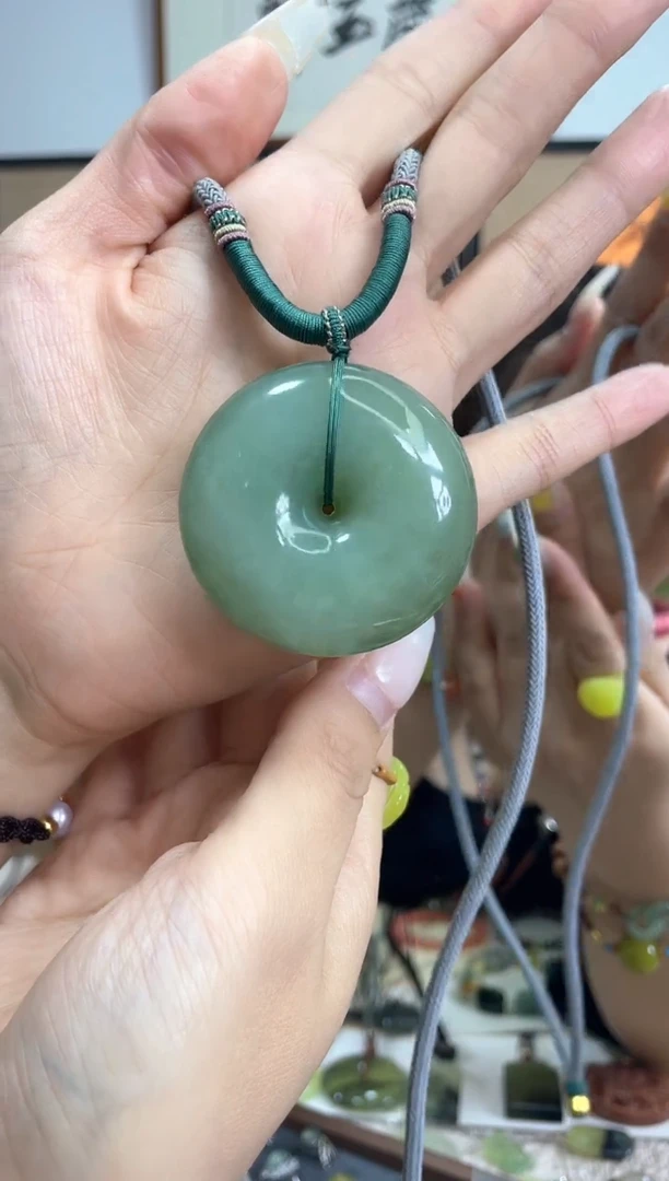 【闪购商品】岫玉吊坠未镶嵌多样性发货其中发一