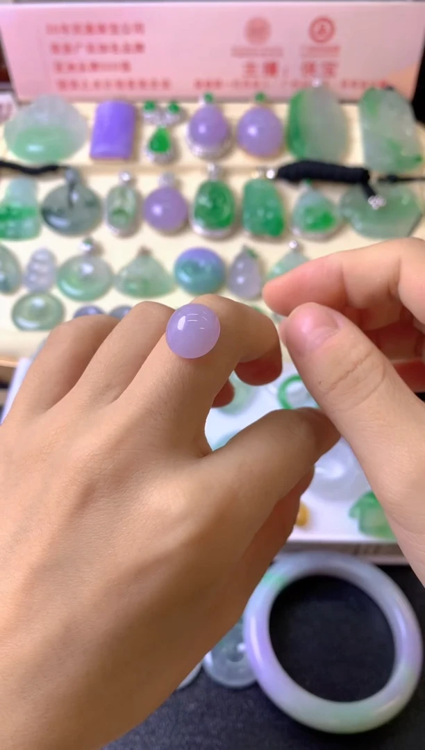 未镶嵌定制翡翠?*晨裸玉（客户意向镶嵌）