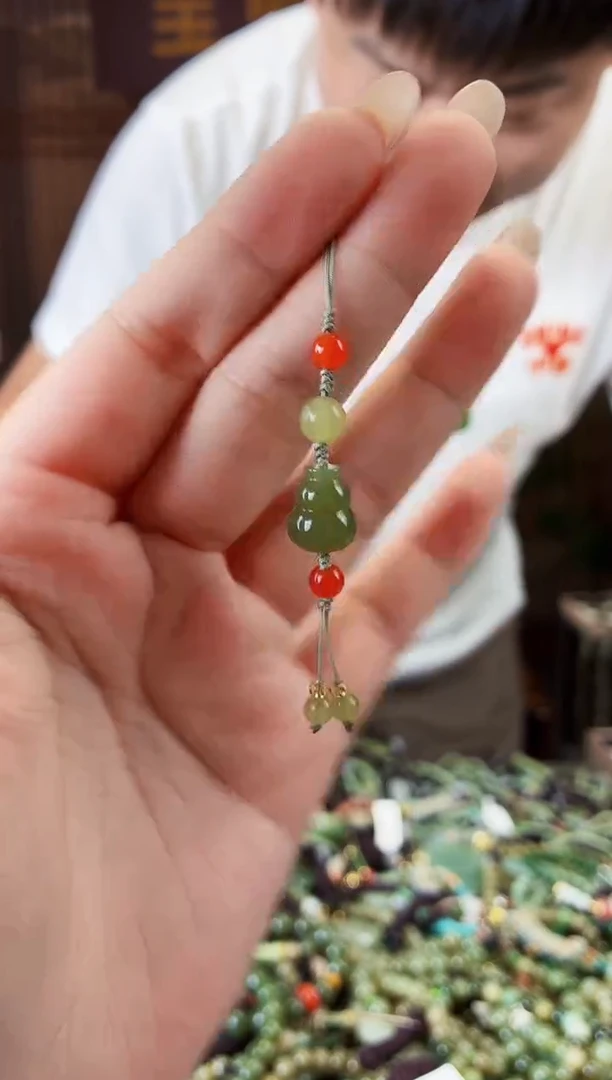 颈饰未镶嵌和田玉多样性发货拍一发一