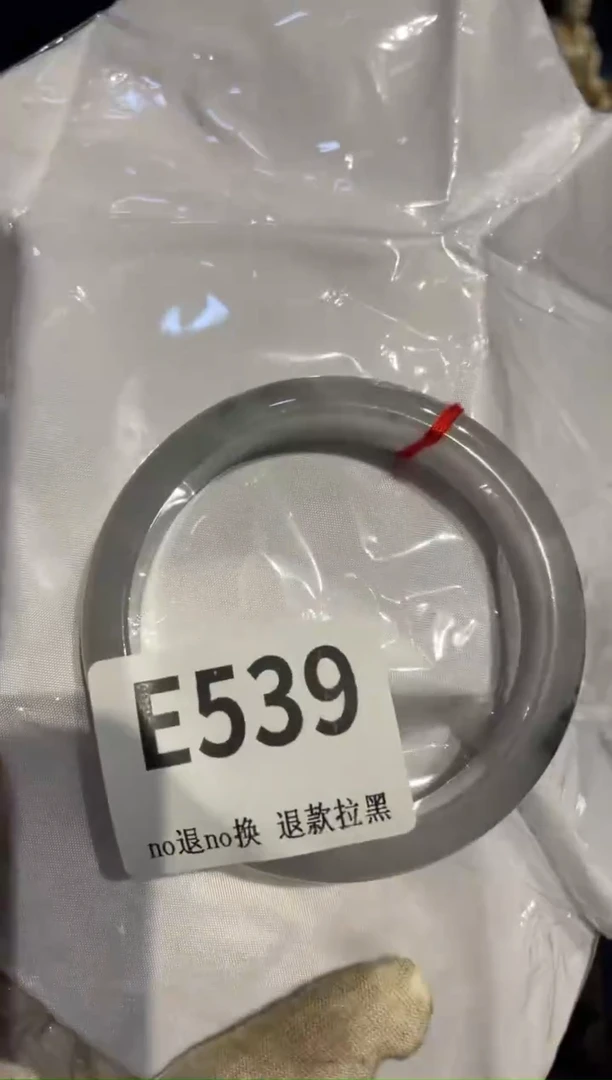 瓷片古**彩表姐直播所见所得