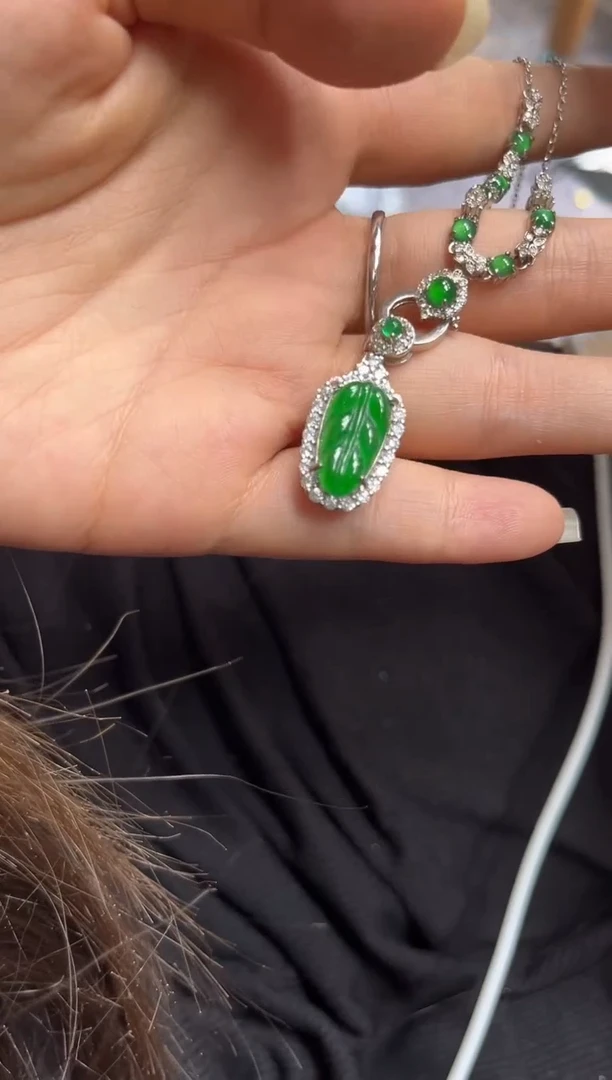 颈饰银S925镶嵌翡翠0014383104