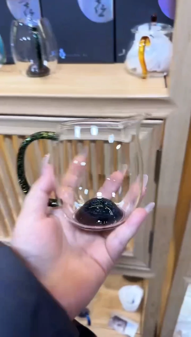 【闪购商品】黑金底珠澄然公道杯