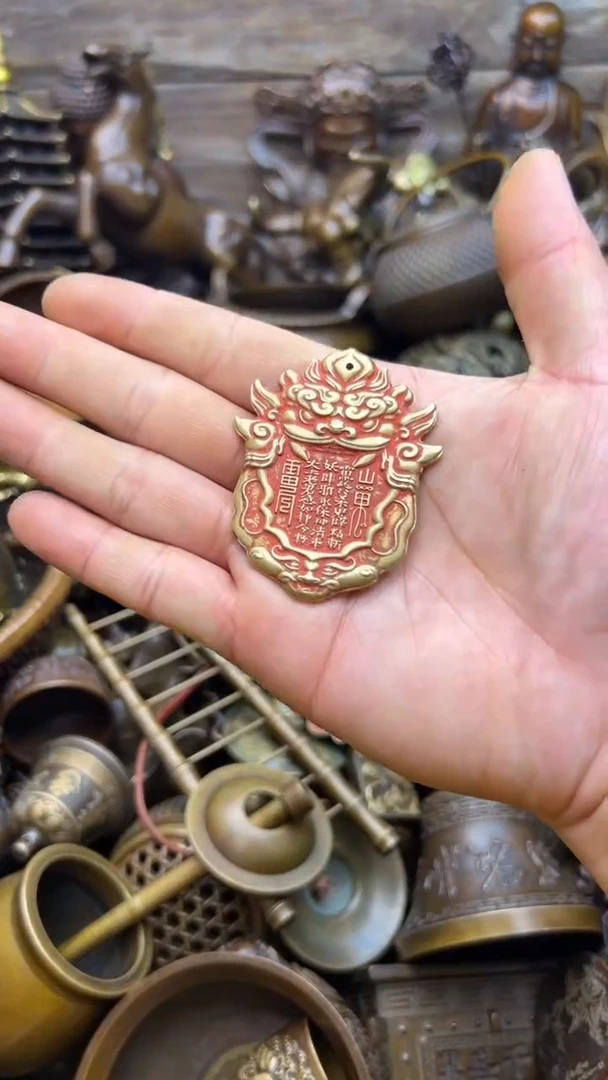 精美铜器，点击下单