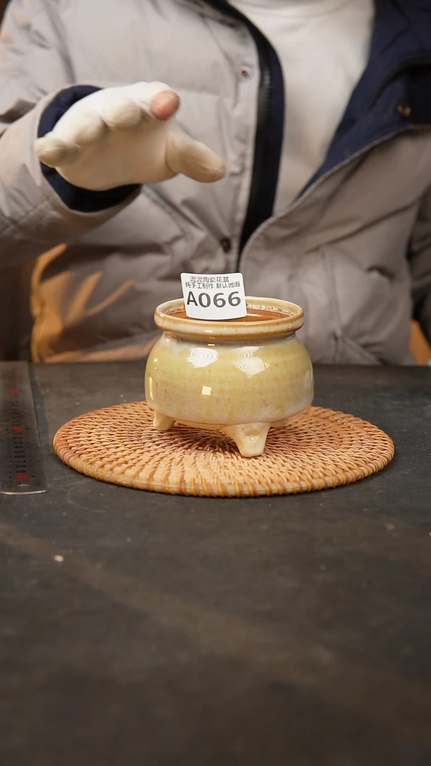 【闪购商品】瓷片066泥泥手工花盆