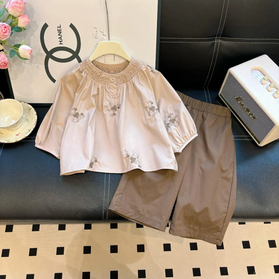 女童春秋套装2025新款韩版甜美刺绣衬衫上衣萝卜女孩休闲裤两件套