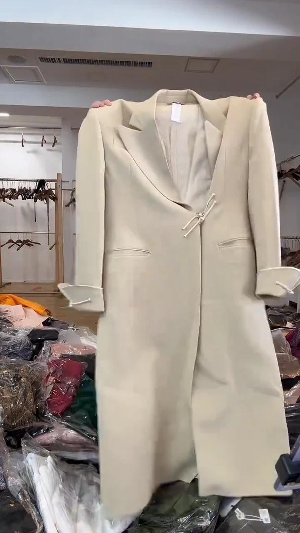 西装   120斤以里