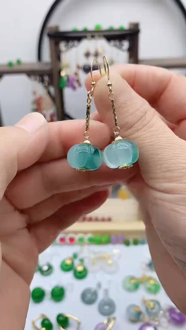 14K金镶嵌石英质玉（天山翠）耳饰741