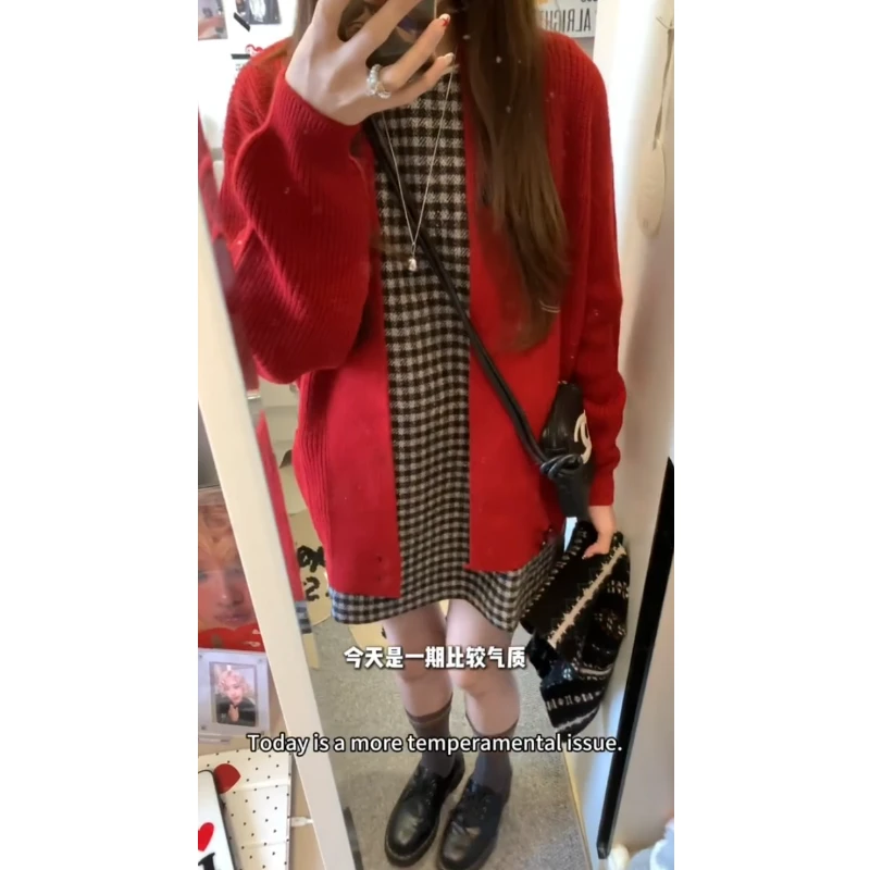 MARIE.COCO秋冬巨好看温柔风穿搭针织衫开衫毛衣格纹圆领连衣裙女